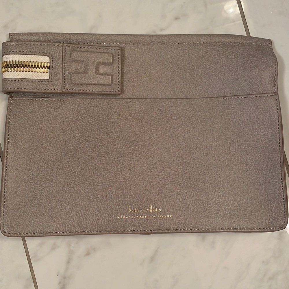 India Hicks Big Zipper Bag